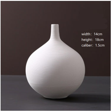 Modern Minimalist White Ceramic Vase Ornaments European Creative Art Flower Arrangement Dried Flowers Artificial Flowers Home Decoration