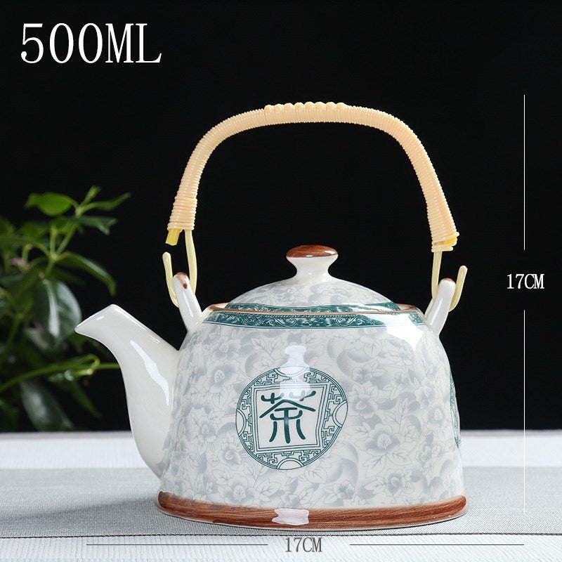 Delicate Porcelain Teapot - A Tribute to Refined Japanese Traditions