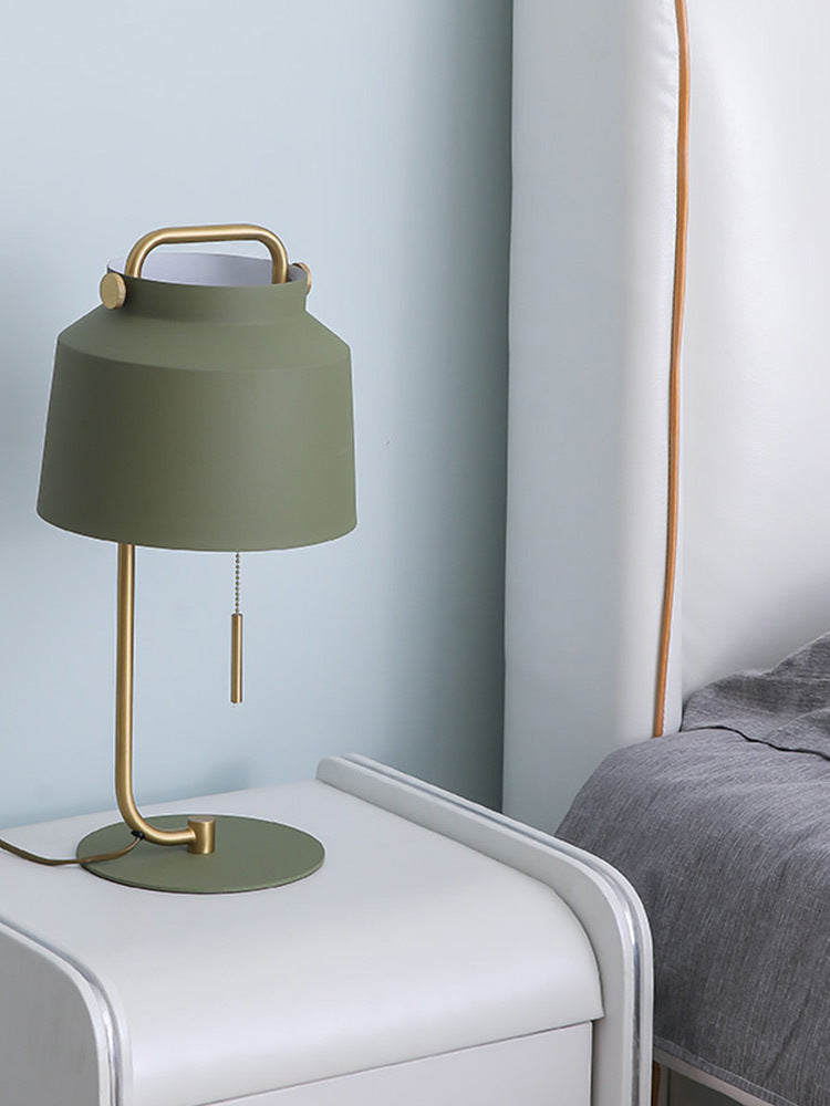 Retro Green Table Lamp - Perfect for Living Room, Bedroom, or Study