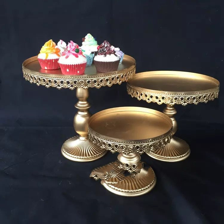 Elegant and Regal Golden Metal Wrought Iron Cake Stand